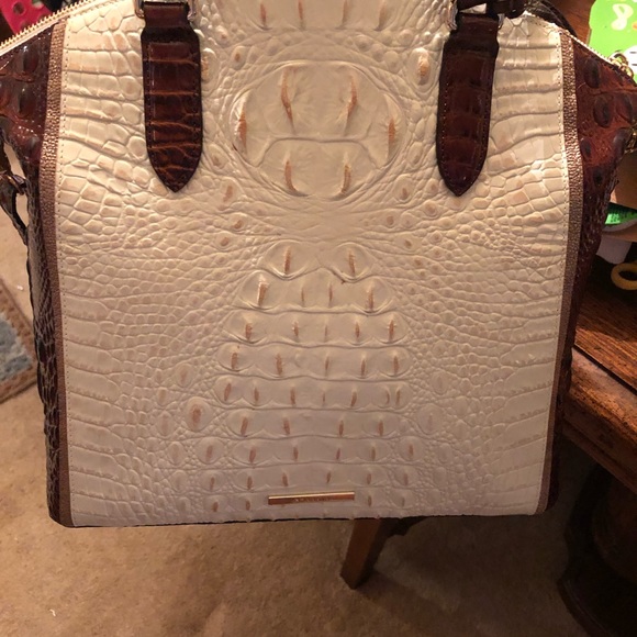 Brahmin large Duxbury and checkbook wallet. - Picture 3 of 6